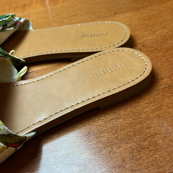 Tropical Slides! - Picture 4 of 5